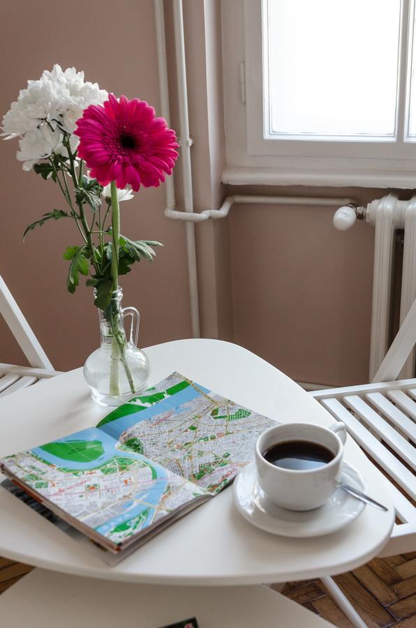 Roommates Hostel Белград Екстериор снимка