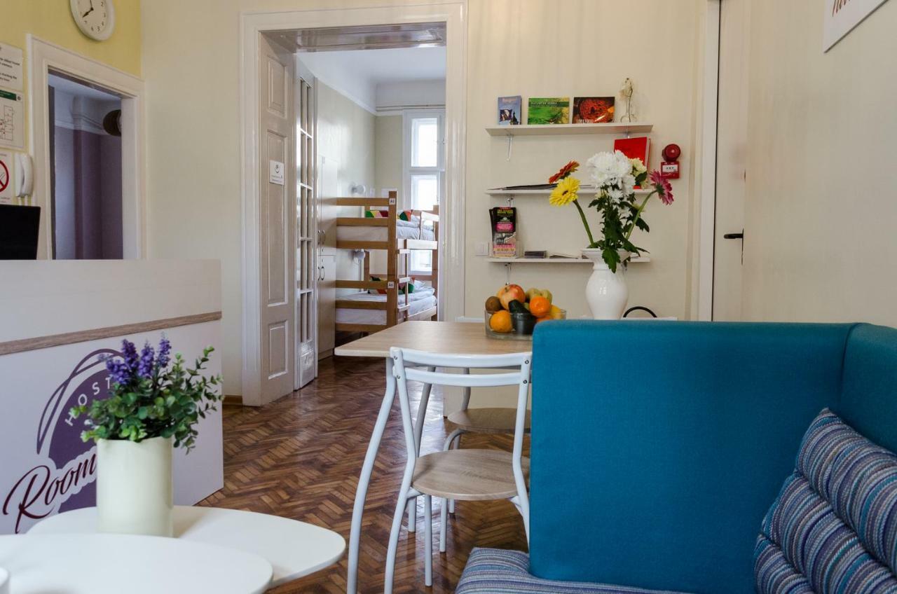 Roommates Hostel Белград Екстериор снимка